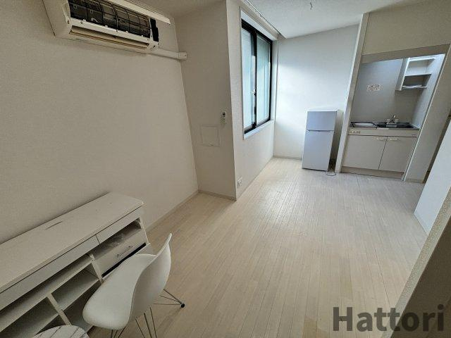 タウンハウス服部天神の居間・リビング