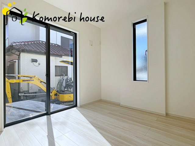 鴻巣市宮前　9期　新築一戸建て　リガーレ　01の洋室|落ち着いた色調の洋室です