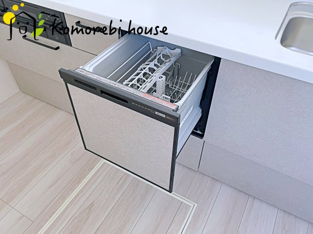 鴻巣市宮前　9期　新築一戸建て　リガーレ　01のキッチン|キッチンでお料理をお楽しみください