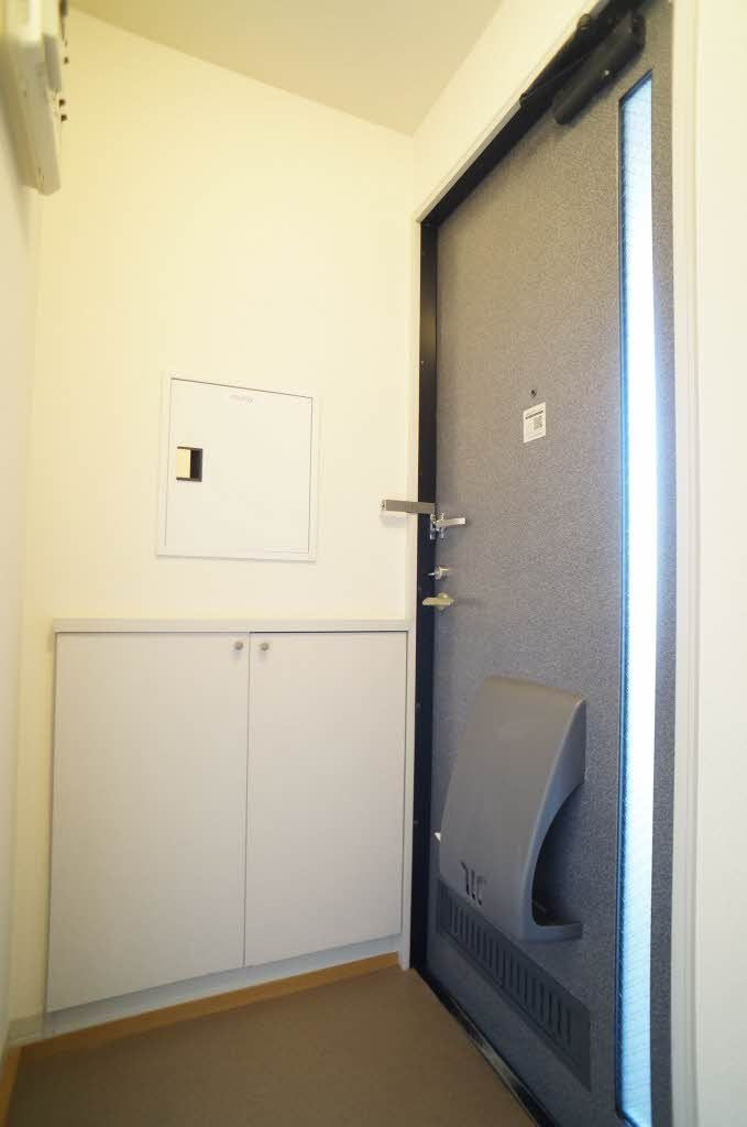 フォルツァの玄関