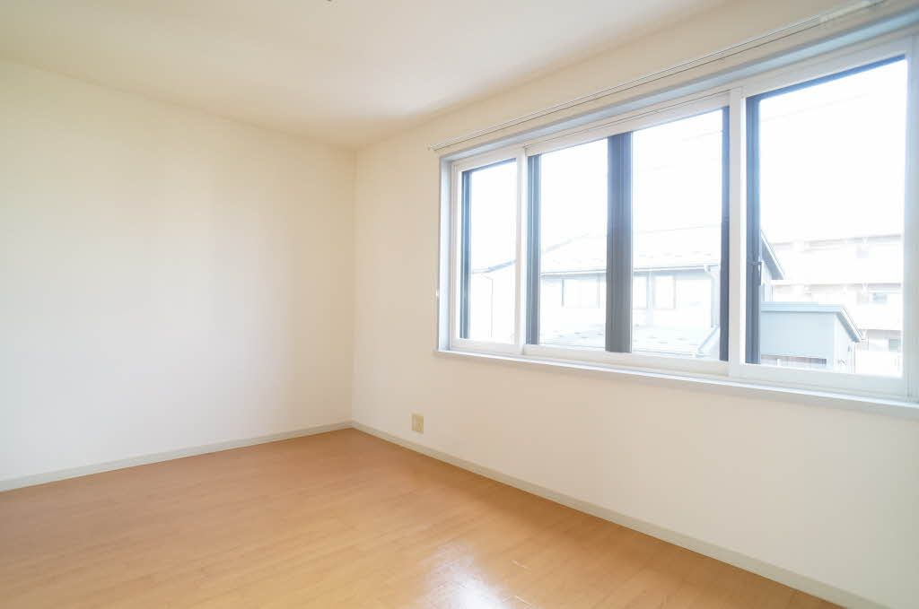 フォルツァの洋室