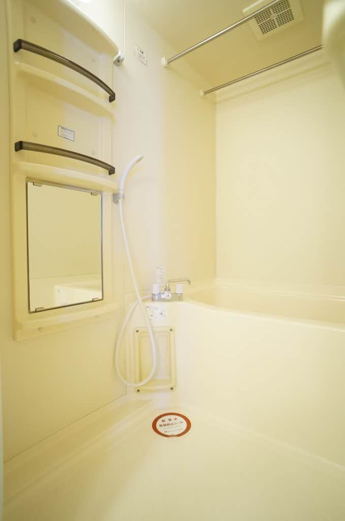 フォルツァの浴室