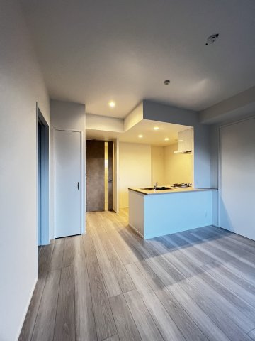 エンクレスト博多PARKSIDEの居間・リビング