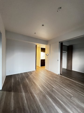 エンクレスト博多PARKSIDEの居間・リビング