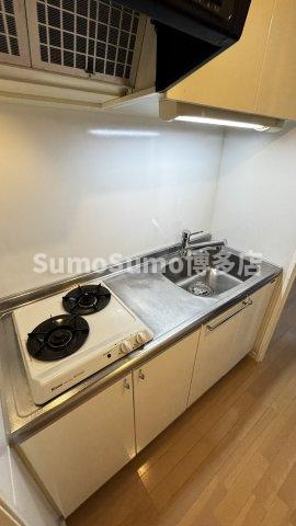 エンクレスト博多駅前Ⅲのキッチン|キッチンでお料理をお楽しみください