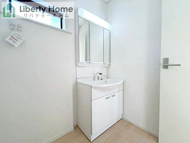 常陸大宮市姥賀町第3　新築戸建　7号棟の内観：施工例|(7号棟)同仕様・同形状写真