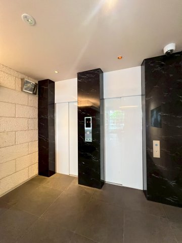 エンクレストGRAN博多駅前のエントランス