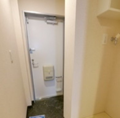 ＪＨＫ浦和仲町の玄関