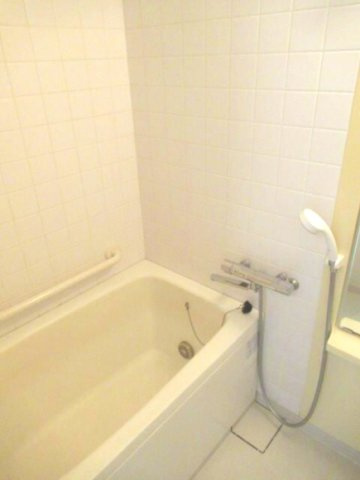 シティハイツ西横浜の浴室