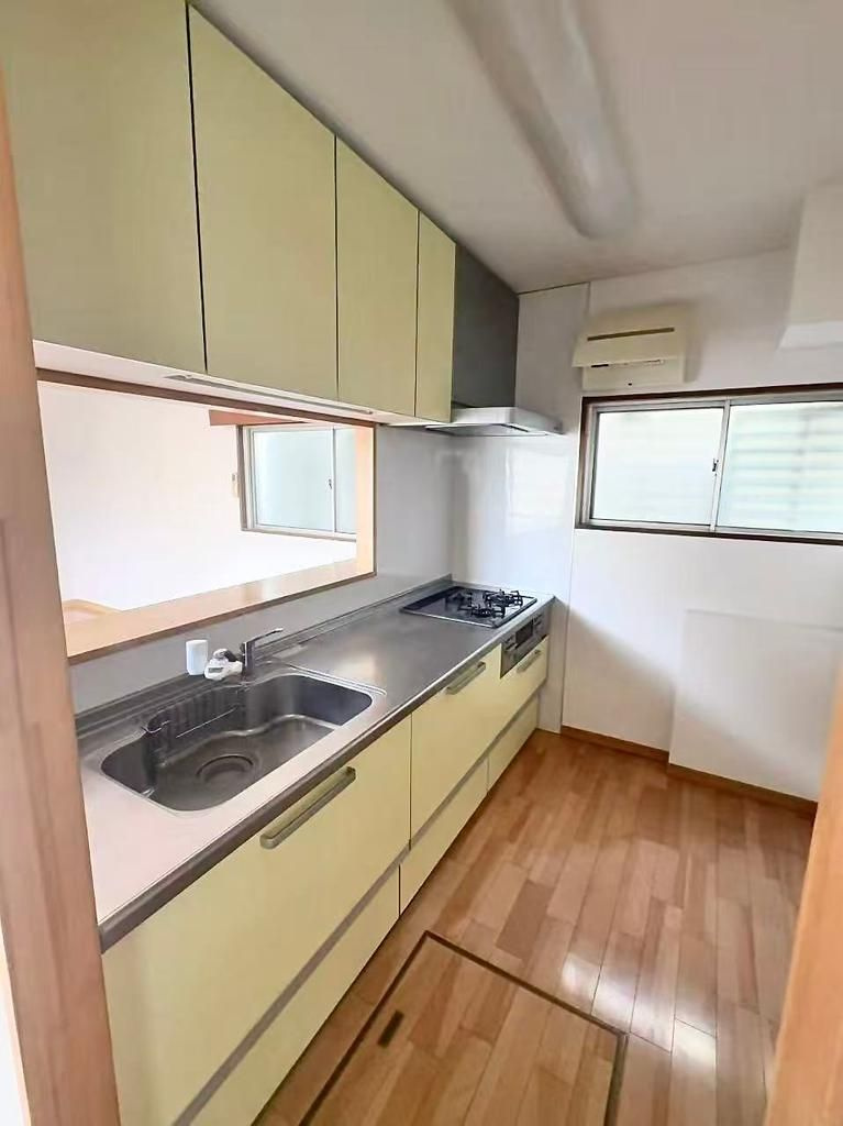 日野市平山３丁目の中古マンションのキッチン
