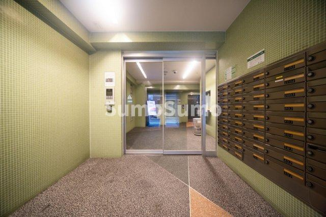 エンクレスト赤坂弐番館のエントランス