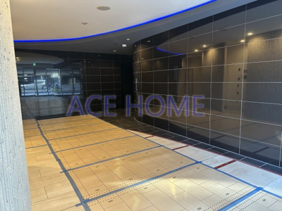 【エントランス】 | セレニテ難波ミラク弐番館