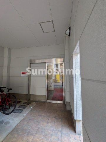 オーベクス博多駅前のエントランス