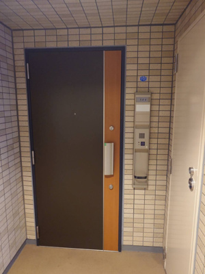 【玄関】 | ルネサンスシティ本牧 | ゆったりとした玄関です