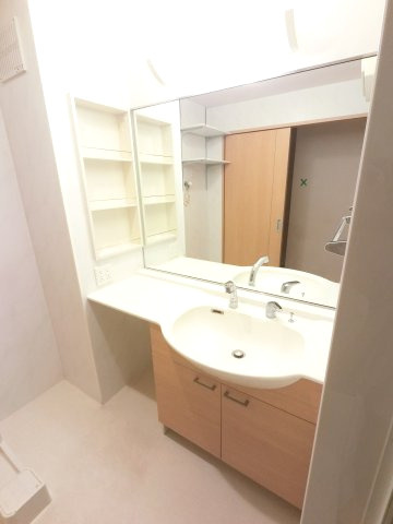 【独立洗面台】