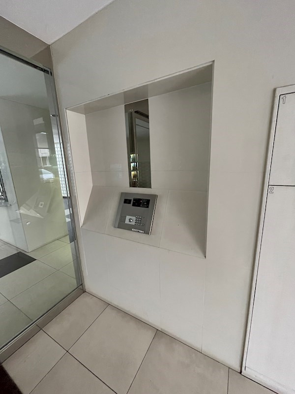 エンクレスト日赤通りの外観