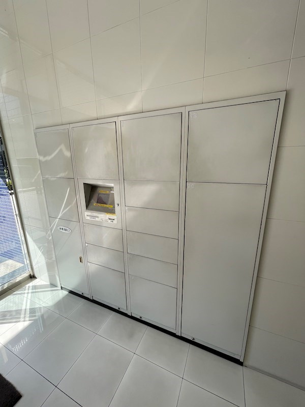 エンクレスト御供所の外観