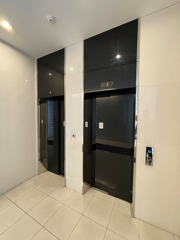 エンクレスト御供所の外観