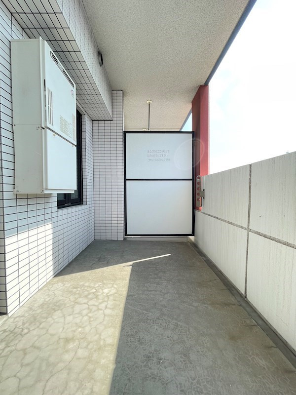 エンクレスト御供所のバルコニー