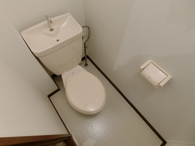 アウレリア甲子園のトイレ