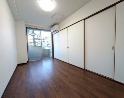 【内装】 | ルモンド浅草 | 明るい室内です