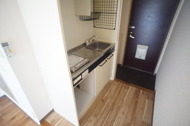 オーヤビル新館のキッチン