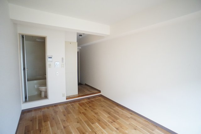 オーヤビル新館の内装