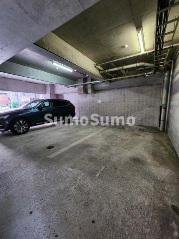 オリオン5の駐車場|駐車場があるので、車を買う予定の方も安心です