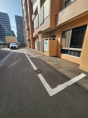 オリエンタル大濠の駐車場