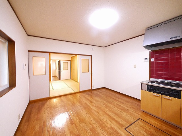 壱分町戸建の居間・リビング