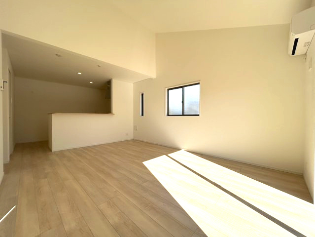 新築戸建　千曲市中第1の居間・リビング