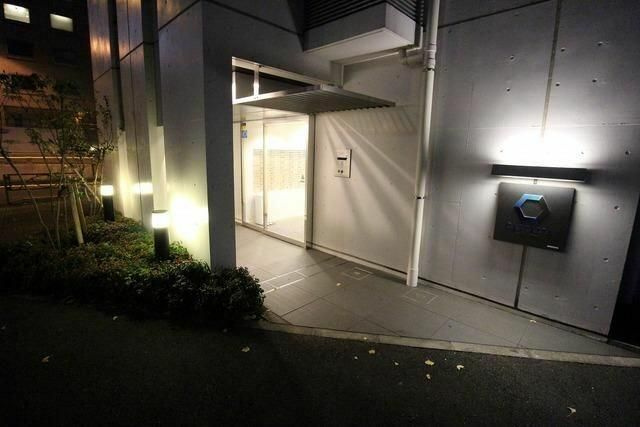 カスタリア用賀のエントランス