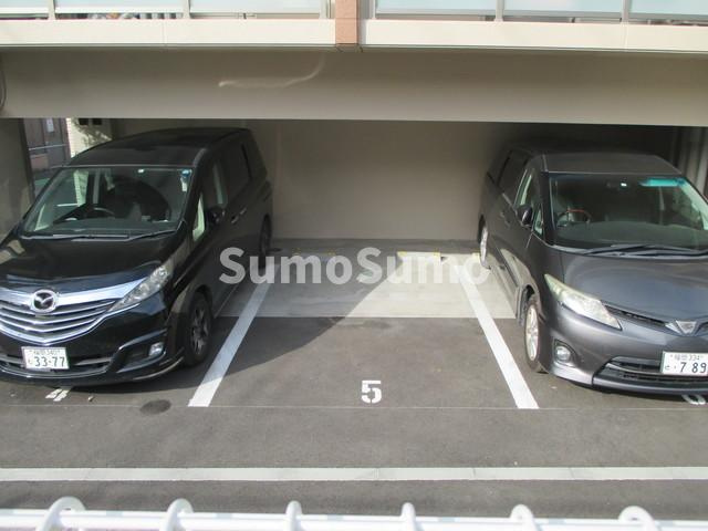 キルンズ紅葉の駐車場