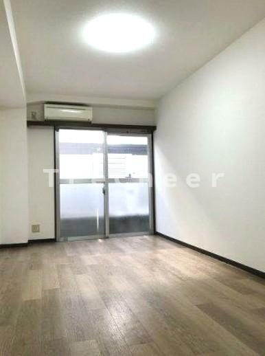 COM.Y.S(コムワイエス)の居間・リビング