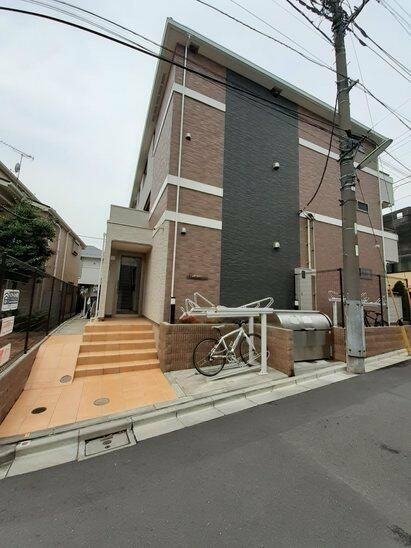 キャステル下北沢の外観