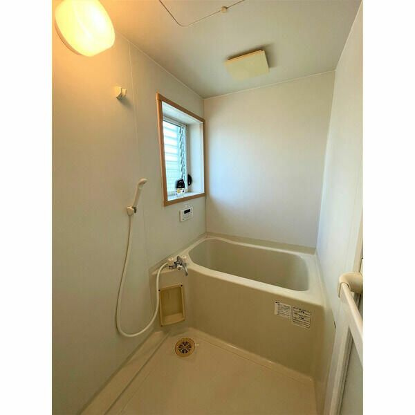 リフレインⅡの浴室