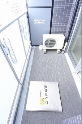 【バルコニー】 | スワンズシティ新大阪ヴィーヴォ