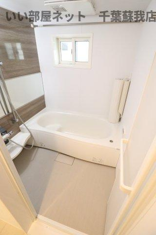 ブリランテAの浴室|きれいなお風呂です