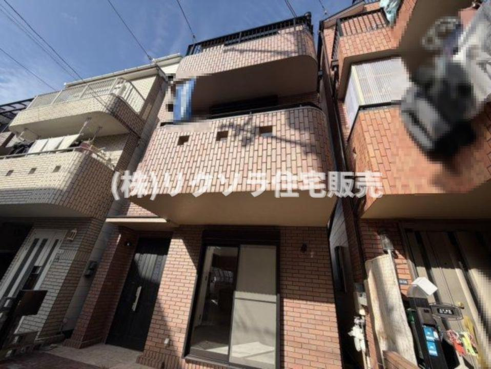寿町　中古一戸建ての外観|新しい生活にいかがでしょうか？外観はお住まいの顔になります。こだわりたいポイントですね。外壁塗装や屋根塗装のご相談も承っております。
■現地内覧・資金計画相談・住宅ローン相談もお問合せ受付中■
