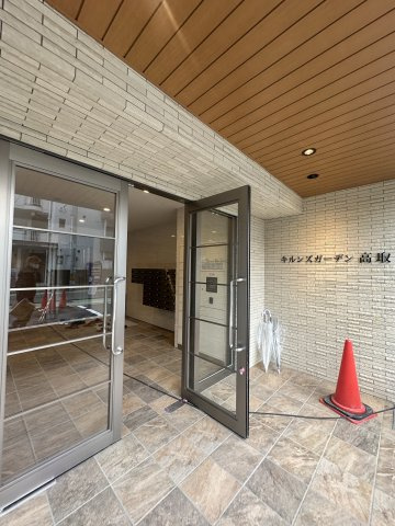 キルンズガーデン高取のエントランス