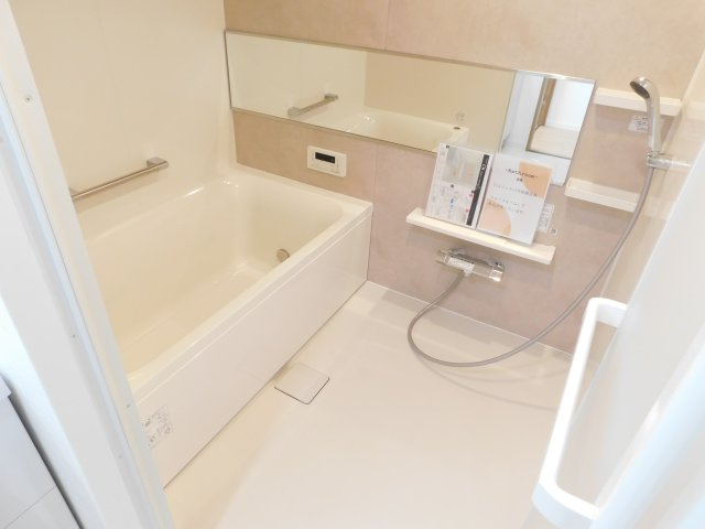 名古屋市南区豊田３丁目の中古マンションの浴室|◇浴室◇　　お風呂新品　追い焚き機能付・オートバス　（２０２５年１２月リフォーム済）