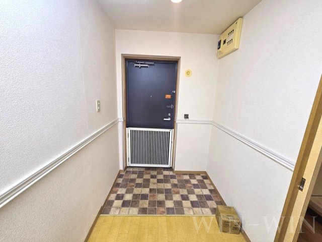 ヴァンティーアの玄関