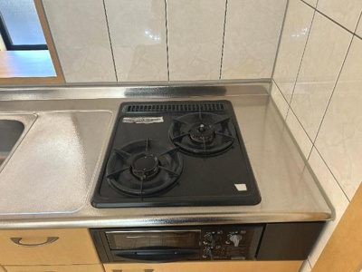 【キッチン】 | Ｍ’ｓ ｍｉｇｎｏｎ（エムズミニョン） | 2口コンログリル付き