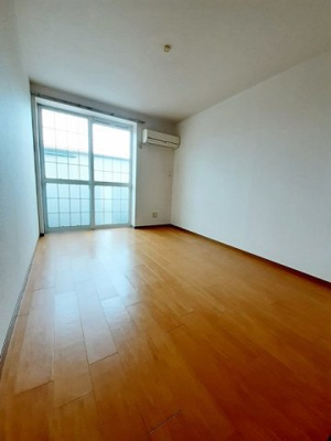 【居間・リビング】 | サラシティー | ゆったり過ごせるリビングです