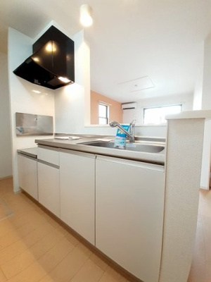 【キッチン】 | エムティーハイツⅡ | きれいなキッチンです