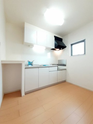 【キッチン】 | ステラ津田 | コンパクトなキッチンで掃除もラクラク