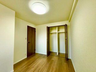 【洋室】 | グリーンコーポ泉ヶ丘