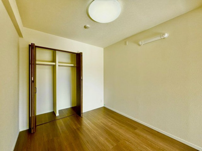 【洋室】 | グリーンコーポ泉ヶ丘