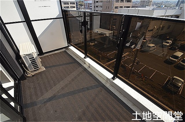 コンダクトレジデンスSANGAMORIのバルコニー