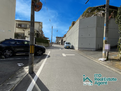 大宮玄琢北東町 中古戸建の前面道路含む現地写真